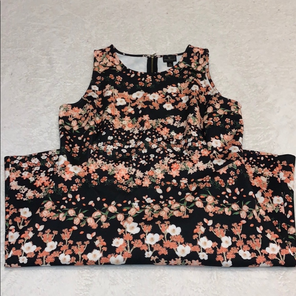 💐Worthington Peach and Black Flowered Dress 💐